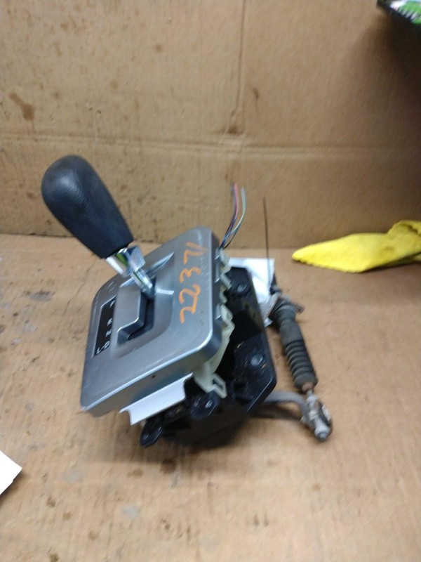 2016 Subaru Forester Automatic Transmission Shift Lever Assembly Red 148K Miles