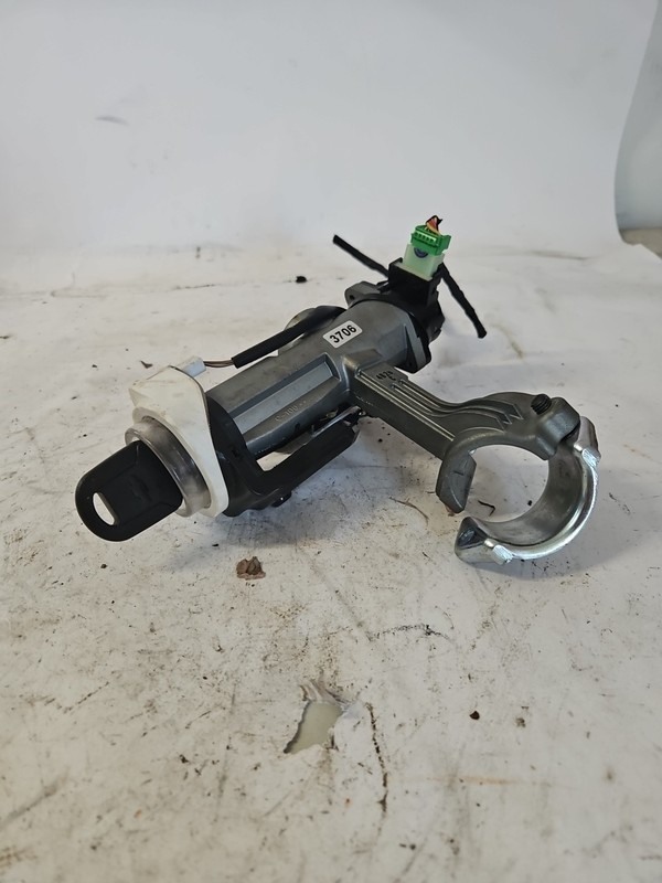 2012-2015 CHEVROLET CAPTIVA SPORT IGNITION LOCK W/KEY & IMMOBILIZER OEM 22743215