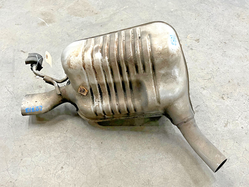 ⭐2014-2016 MERCEDES-BENZ E CLASS RWD REAR LEFT EXHAUST MUFFLER PIPE OEM LOT2713