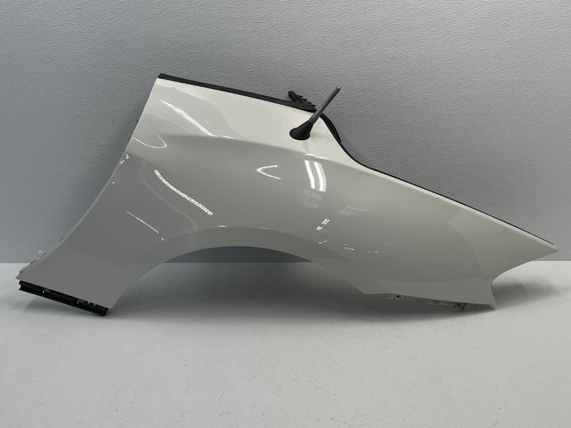 12-15 BMW Z4 sDrive28i E89 Convertible Rear Left Quarter Panel White 1465 OEM