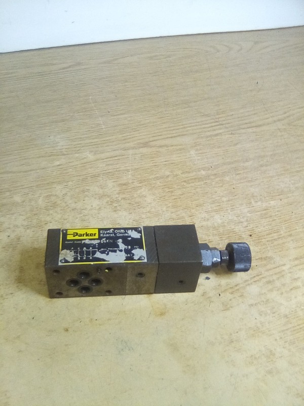 Parker PRM2PP06KN-42 Pressure Reducing Valve