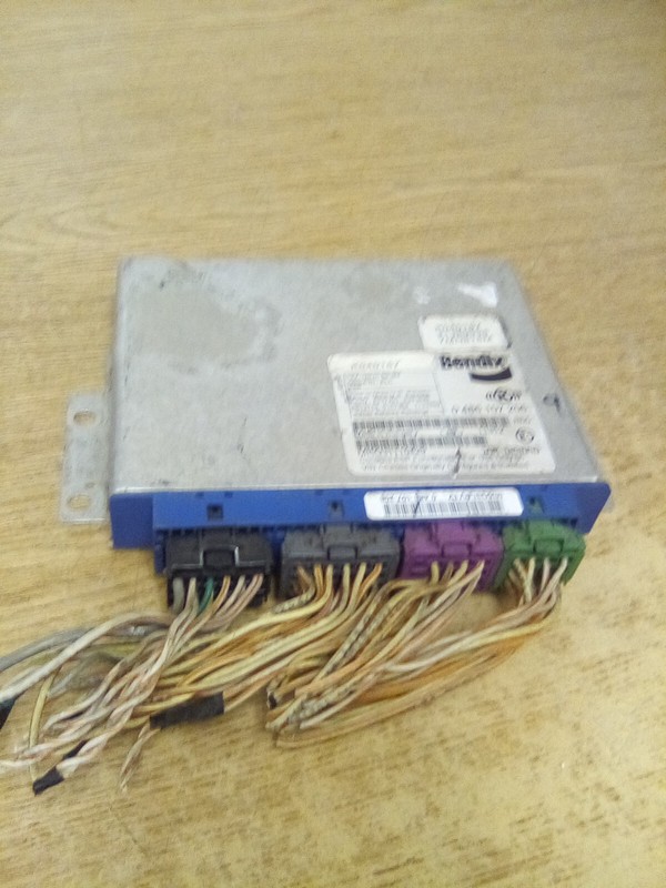 Bendix 0 486 107 206, K040157 ABS Control Module "SEE DESCRIPTION "
