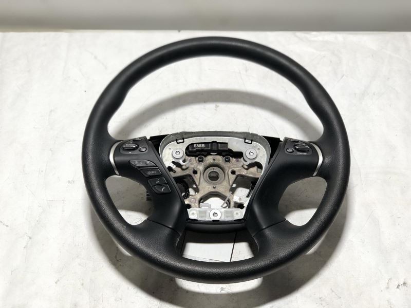 2017-2019 Nissan Pathfinder Steering Wheel Black With Controls