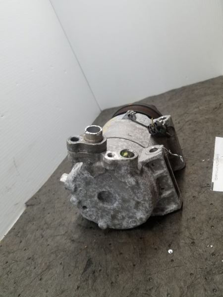Air Conditioner AC Compressor 8 Cylinder Fits 12-20 NV 2500 765117