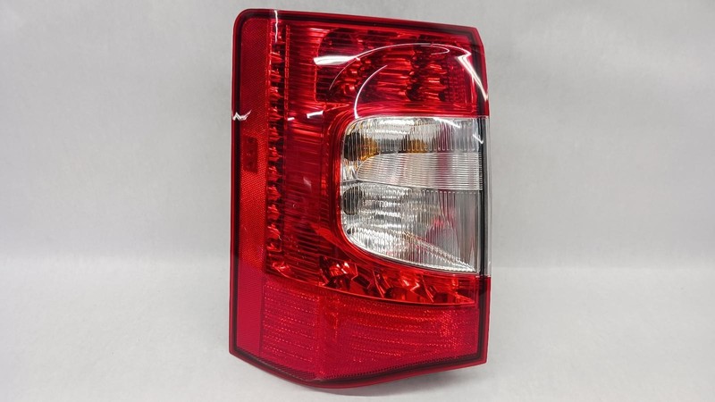 11-'16 CHRYSLER TOWN & COUNTRY Left driver Taillight OEM Grade A!