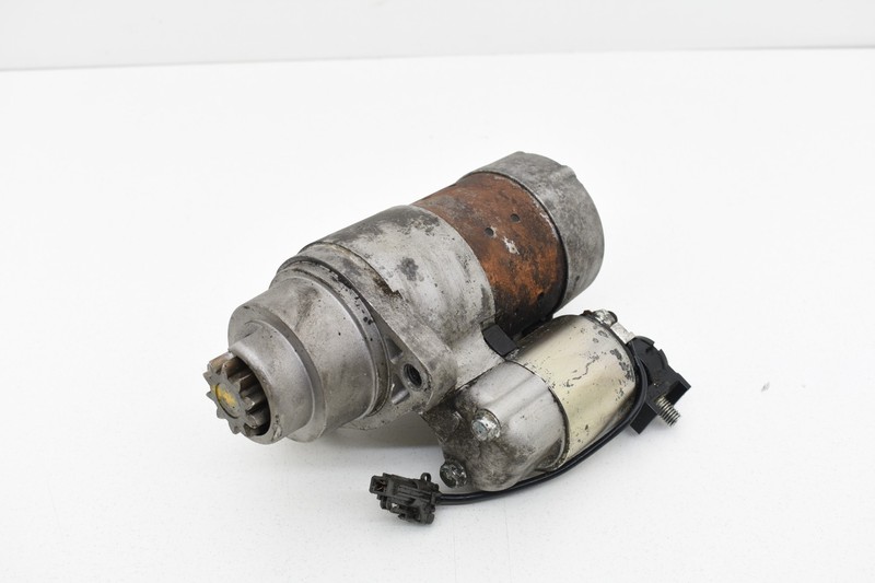 2006 Nissan 350Z VQ35DE Engine Starter Motor Assembly OEM KW44