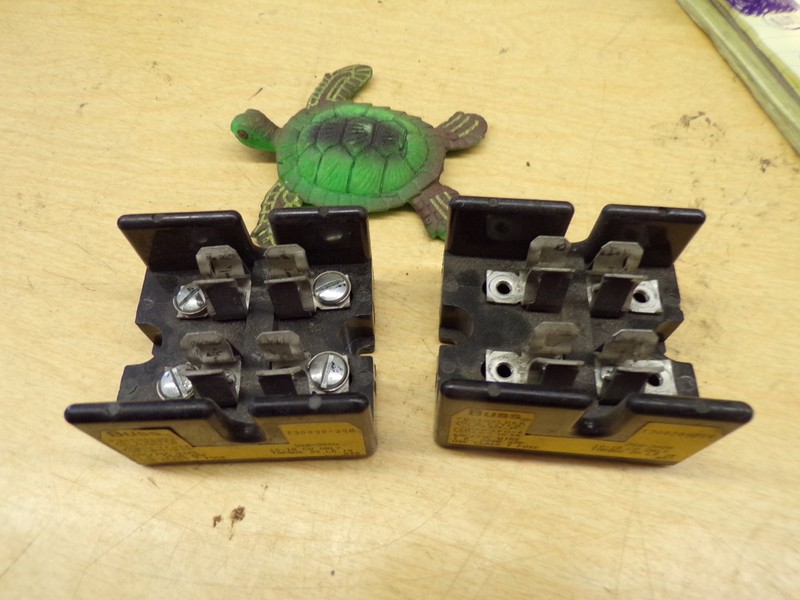 2Buss Fuse Holders, T30030-2SR *Free Shipping*