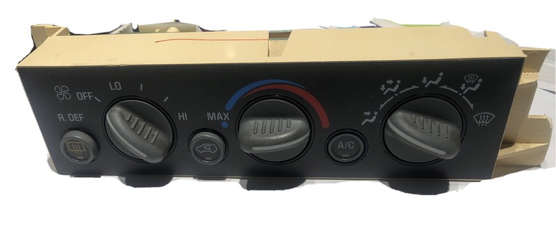 1996 - 1999 Yukon Tahoe Suburban A/C Heater Climate Control Unit P: 16240105 OEM
