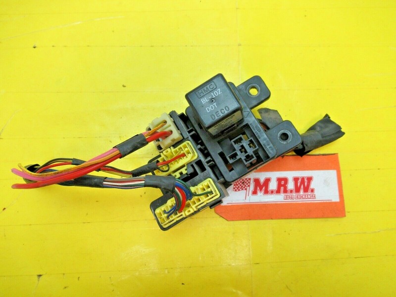 FUSE BOX WIRE DASH PANEL FLASHER RELAY TURN SIGNAL 2.0L for 01 02 03 ELANTRA
