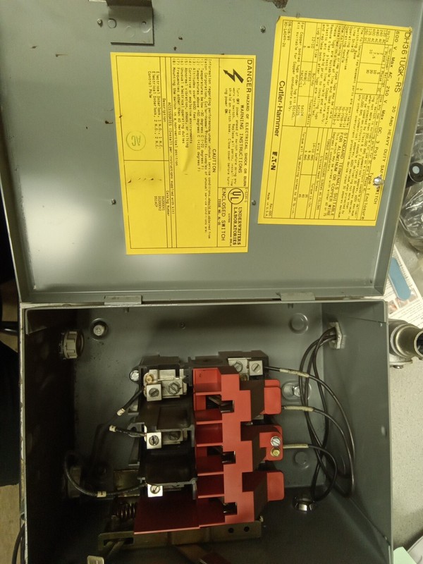 EATON CUTLER HAMMER DH36 1UGK-RS 30A 600V AC 3 Pole Heavy Duty Safety Switch