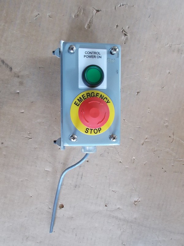 Hubbell Wiegmann PBGX2 Control Power On Emergency Stop Switch Enclosure