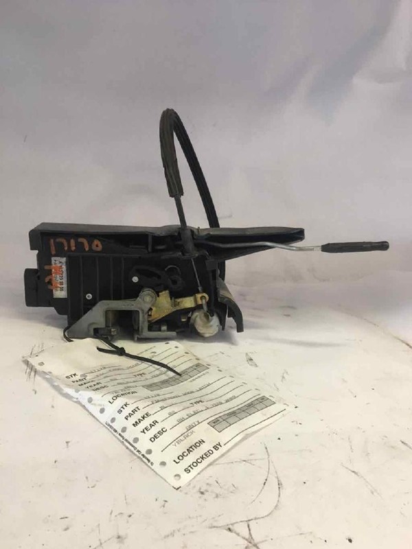 Front Door Latch MERCEDES ML SERIES Right 02 01 00 03 04 05