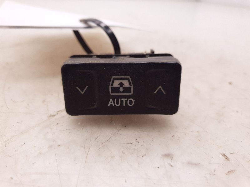 2005 TOYOTA 4RUNNER LIMITED BACK GLASS CONTROL SWITCH