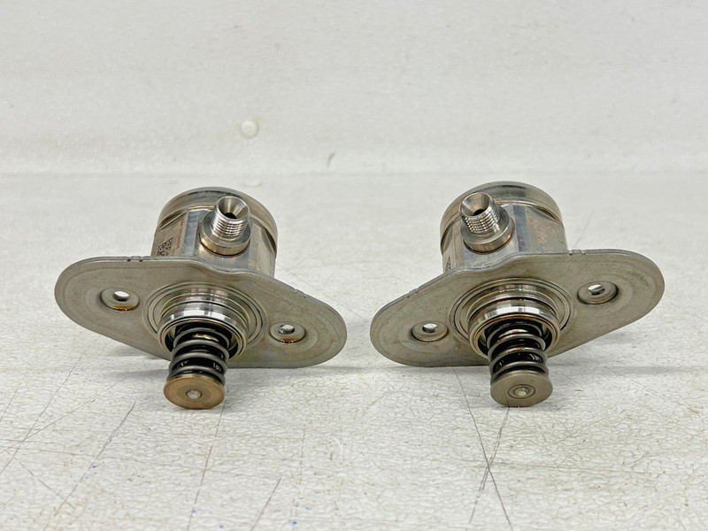 ⭐2016-2019 BMW 750I G12 4.4L FRONT LEFT & RIGHT HIGH PRESSURE FUEL PUMP LOT2722