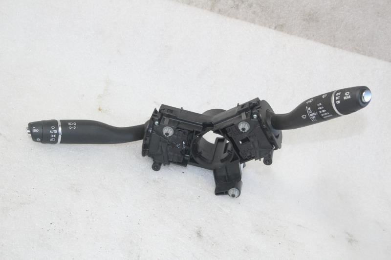 2017-2024 CADILLAC XT5 STEERING COLUMN SWITCHES TURN SIGNAL AND WIPER CE1