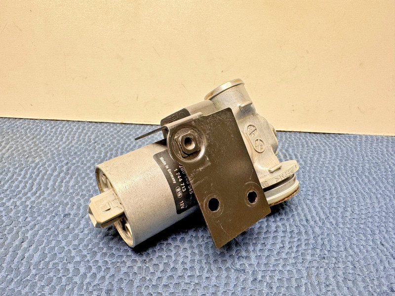 91–07 OEM BMW E36 E39 E46 M50 M52 Bosch Idle Air Control Valve ICV IAC 100K Mile