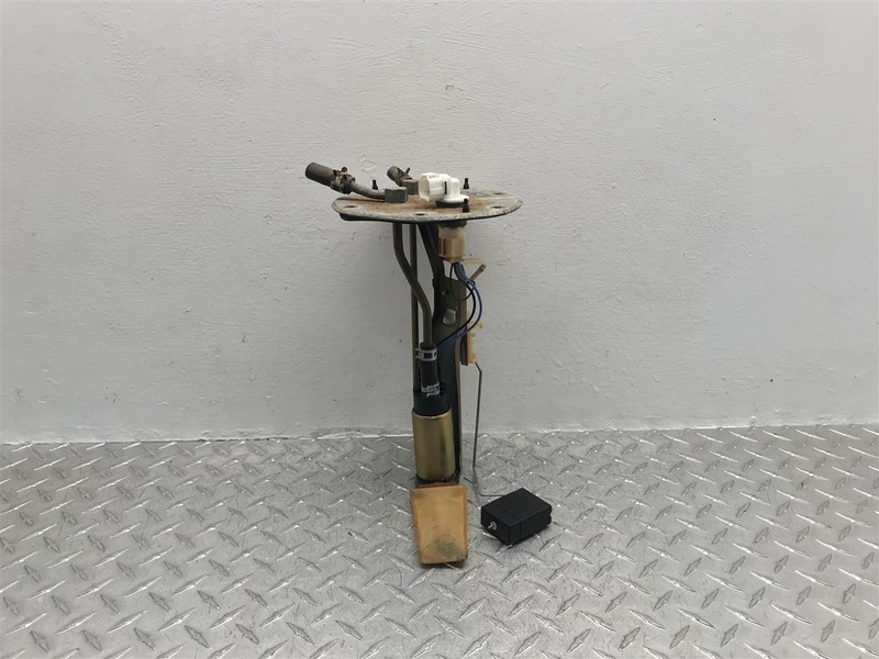 2000-2004 CHEVROLET TRACKER 4 DOOR FUEL GAS TANK PUMP ASSEMBLY OEM 30026422