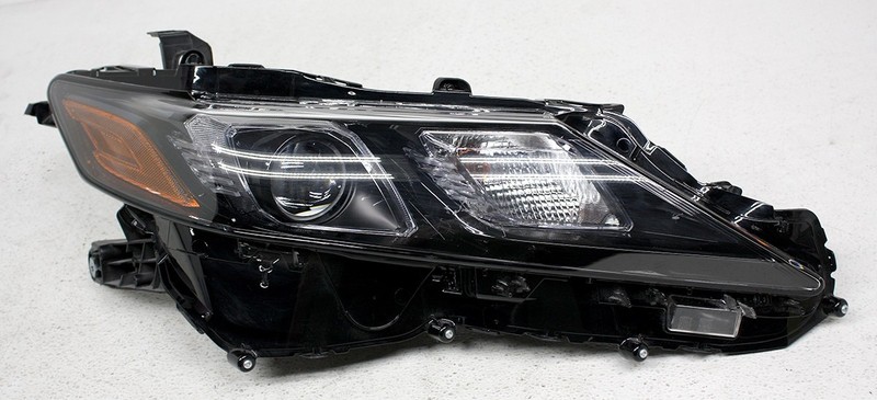 OEM Right Passenger Side LED Headlamp For Toyota Camry TRD Tab Missing