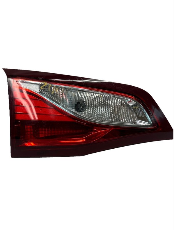 Chevrolet Equinox tail light 20 21 left side liftgate mounted assy OEM 84774015