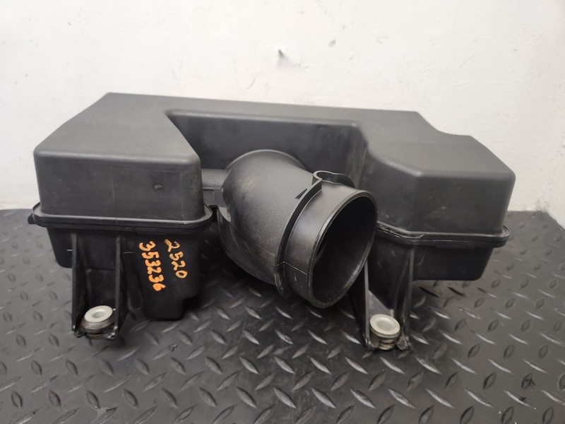 11-13 Ford F250SD F350SD 6.2L Air Cleaner Resonator Assembly OEM BC3Z-9F763-A