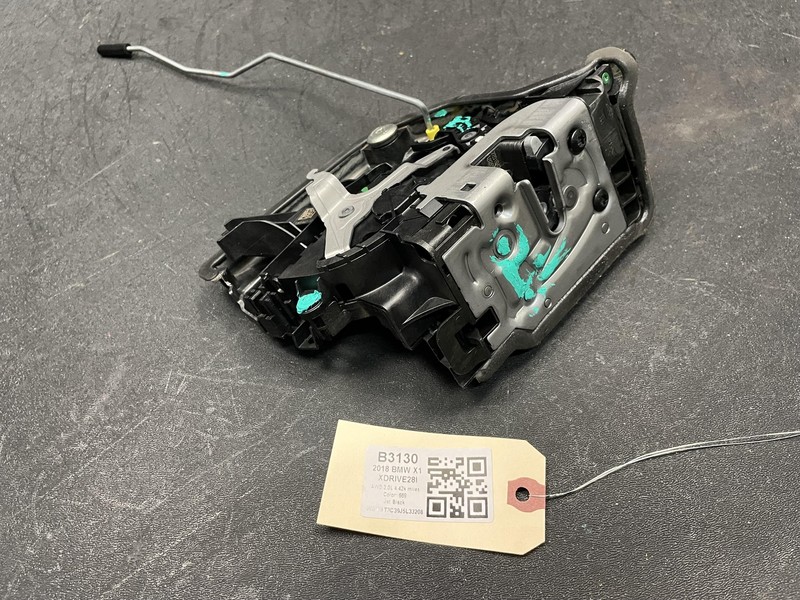 Rear Right Door Lock Latch 2018 BMW X1 51227281942 2016 2017 2019 2020 2021 2022