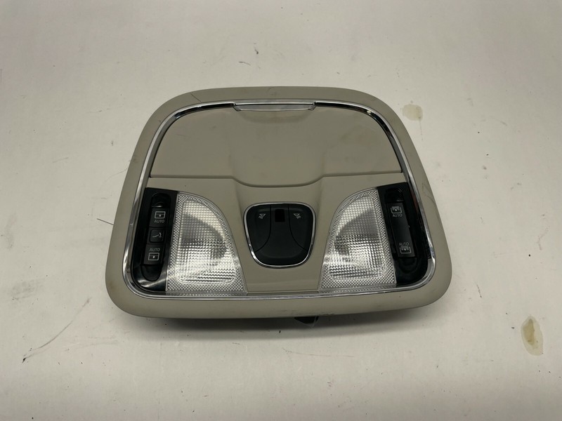 2015-2016 JEEP CHEROKEE OVERHEAD ROOF CONSOLE DOME LIGHT 1WG401DAAG OEM