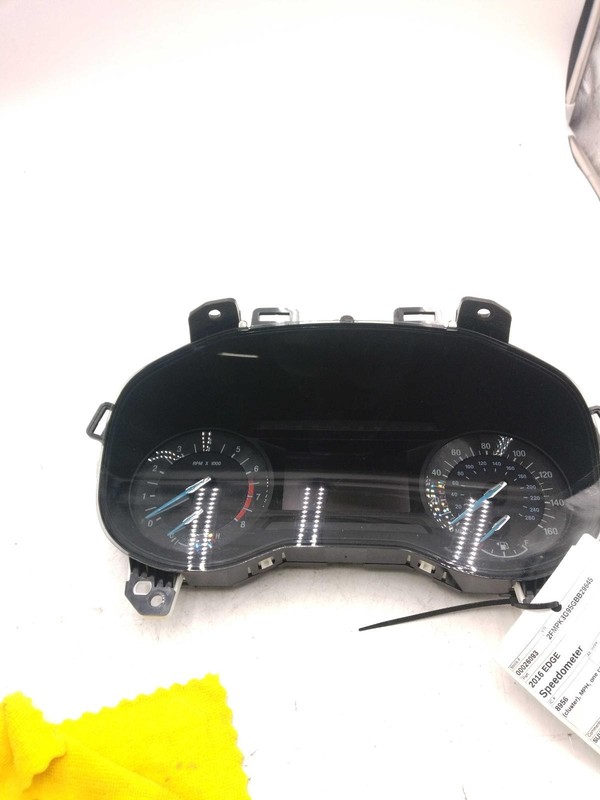 Used Speedometer Gauge fits: 2016 Ford Edge cluster MPH one center 4.2`` LCD dis