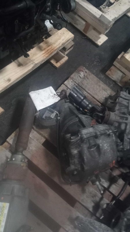 Used Differential Carrier Assembly fits: 2017 Infiniti Q50 Rear Axle 3.7L 3.13 r