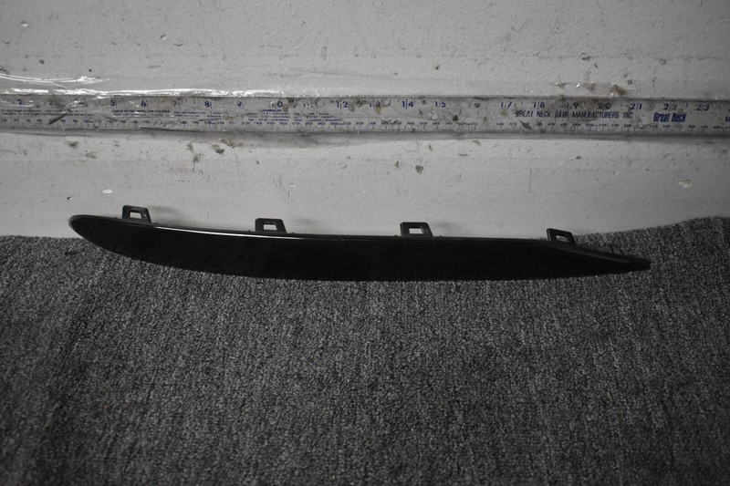 2019-2021 BMW X7 REAR LEFT SIDE TRIM MOLDING COVER FACTORY OEM