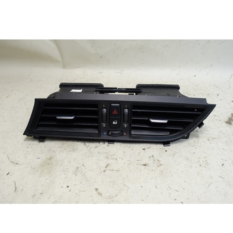 2013-2016 BMW E89 Z4 Roadster LCI Front Dash Center Air Vent Auto AC OEM