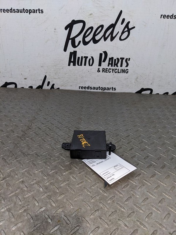 2013-2016 Ram 1500 2500 3500 RIGHT Door Module Manual Fold Mirrors 68155 1169508