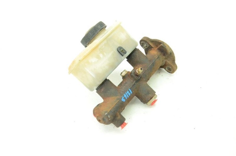 1979-1980 Mazda Rx7 FB Brake Master Cylinder