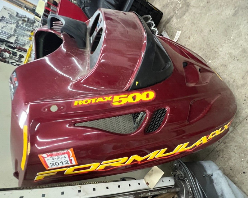 Ski-doo Snowmobile Formula Dlx Hood 517302318