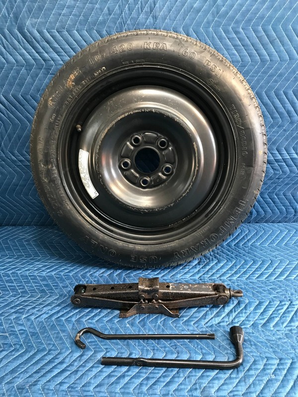 99-04 HONDA ODYSSEY SPARE TIRE DONUT WHEEL RIM T135/80D16 EMERGENCY JACK KIT