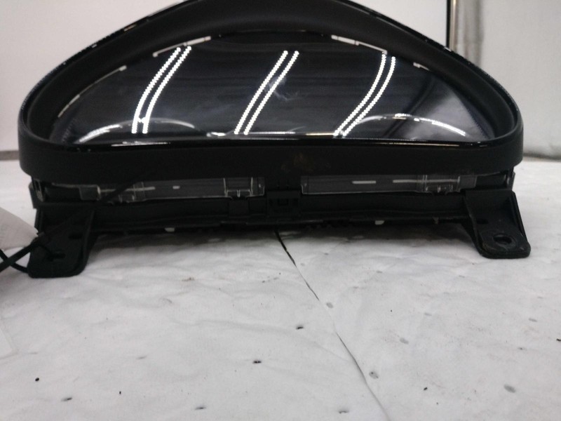Used Speedometer Gauge fits: 2017 Buick Regal cluster MPH opt UMN opt UDD enhanc