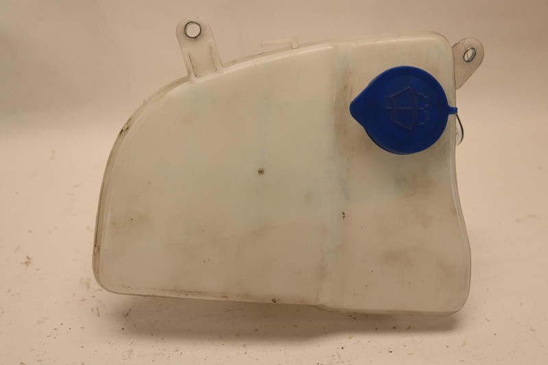 2017-2020 FIAT 124 SPIDER WINDSHIELD WASHER FLUID RESERVOIR BOTTLE TANK OEM