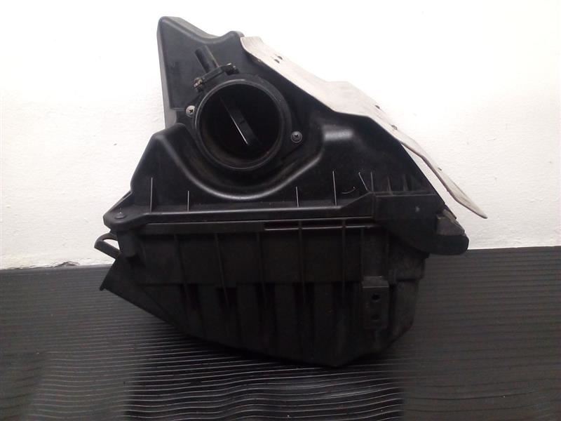 05-09 Audi A4 2.0L Engine Air Cleaner Box OEM 03G133837