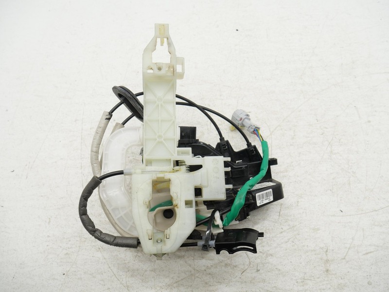 Used Right Front Door Latch Lock Actuator Assembly 2016-2020 Kia Optima OEM