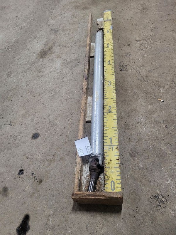 Rear Drive Shaft 4WD 143.5" Wb ID Aamf Fits 07-13 SIERRA 1500 PICKUP 1762457