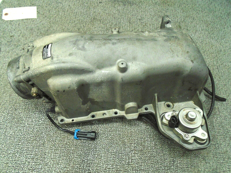 AIR PLENUM THROTTLE BODY OIL PUMP 885594T03 MERCURY OPTIMAX OUTBOARD 225 HP
