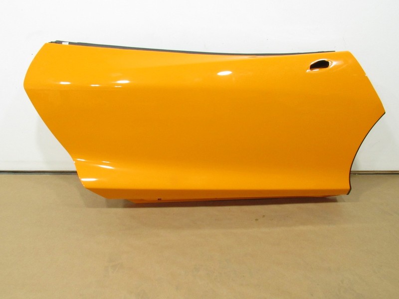 20-23 McLaren GT 2021 Right Passenger Door Shell ;Y2
