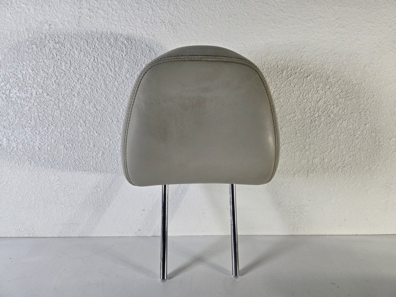 2014 2020 Infiniti Q Q50 Right Passenger Side Front Seat Headrest Head Rest OEM