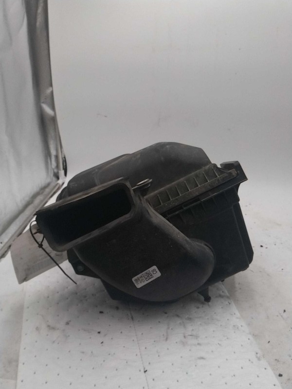 2016 Ford Explorer Air Cleaner Assembly OEM 2.3L Silver 120K Miles