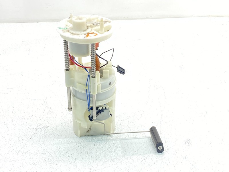 09-19 BMW E70 E71 F85 F86 X5 X6 Rear Right Gas Tank Fuel Pump Delivery Unit OEM✅