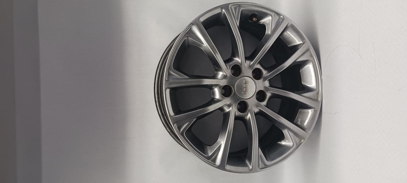 19 JEEP CHEROKEE Wheel 17x7 aluminum 10 spoke silver OEM Grade B