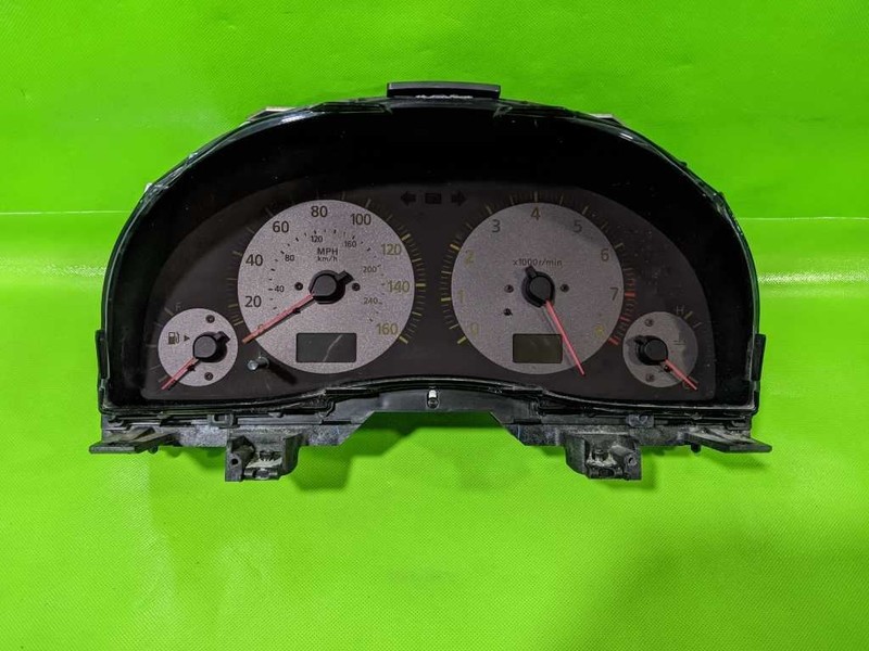 03 INFINITI G35 SPEEDOMETER CLUSTER OEM 4421-1