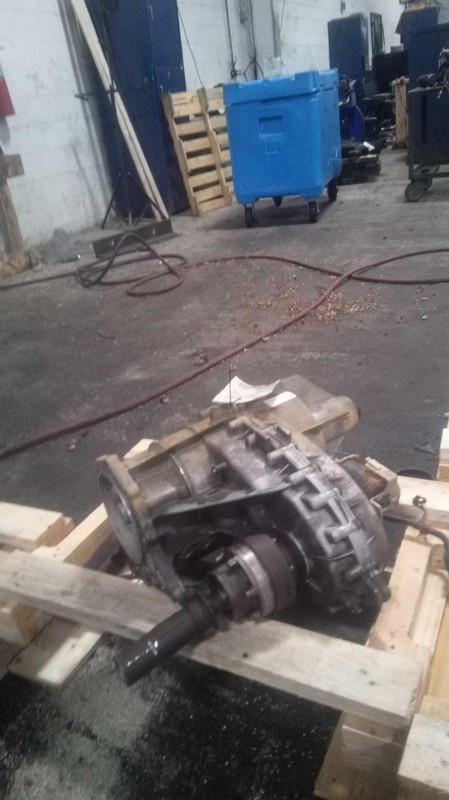 2009 Ford Expedition Transfer Case Assembly OEM 5.4L 4WD 148K Miles