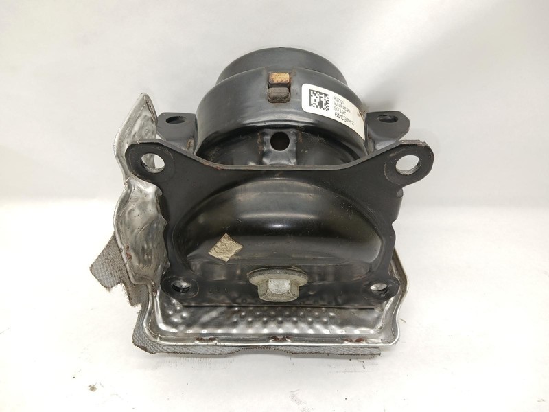 15-'20 GMC YUKON right passenger side Engine Mount 6.2L OEM 1 Year Wnty!