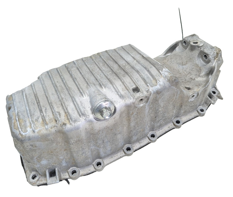 2014-2017 fiat 500L 1.4l turbo engine oil pan OEM