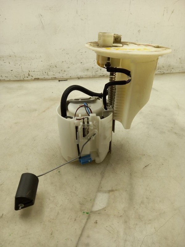 11-17 LEXUS CT200H 1.8L FUEL PUMP ASSEMBLY TANK MOUNTED